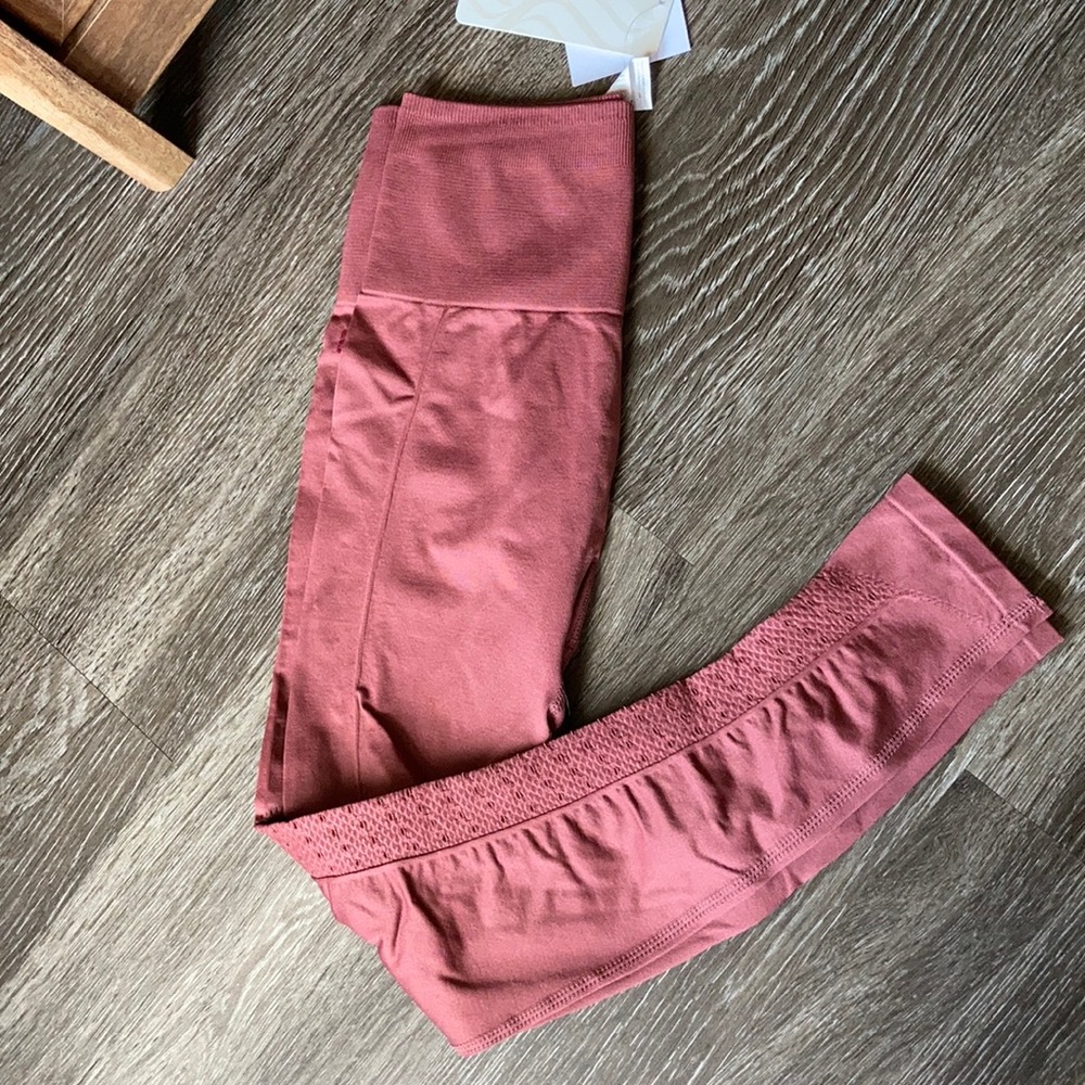 Fabletics 7/8 Leggings